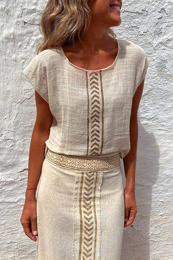 color_khaki