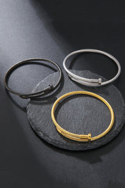 Bracelet en forme de clou en acier inoxydable pour femme