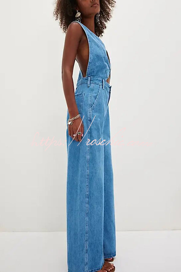Combinaison en jean avec corsage gilet, dos croisé et poches