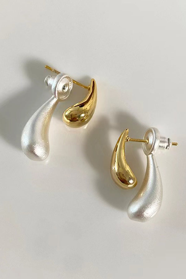 Contrast Color Teardrop Stud Earrings