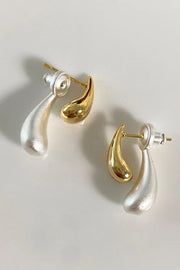 Contrast Color Teardrop Stud Earrings