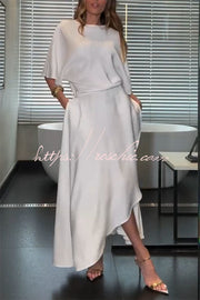 Robe longue portefeuille en satin avec manches larges et poche
