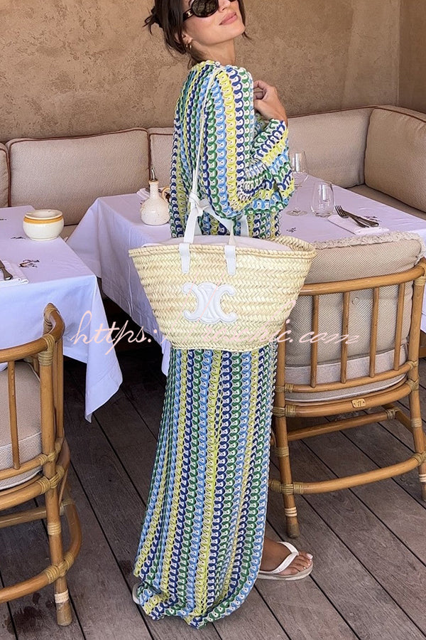 Colorful Wave Print Knit Maxi Dress – Long Sleeve
