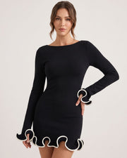 Wave-Hem Knit Dress with Flowy Silhouette
