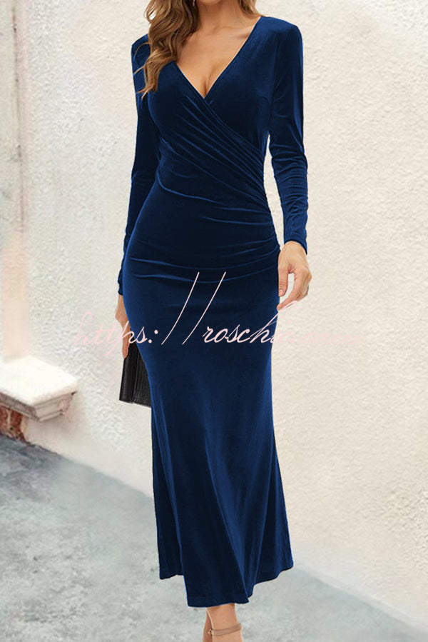 Velvet Long Sleeve V-Neck Fishtail Maxi Dress – Slim Fit