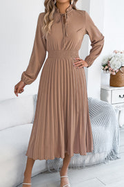 Women's Long Sleeve Pleated Midi Dress – Fitted Waist