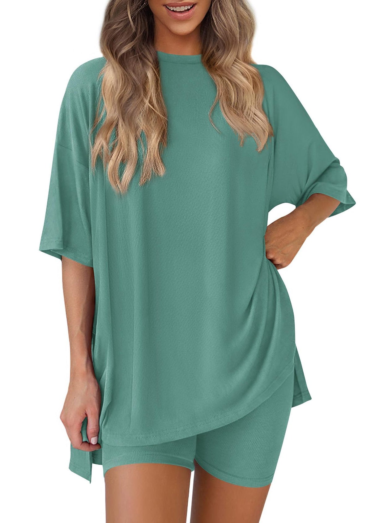 Duniii Oversized Tee & Biker Shorts Lounge Set