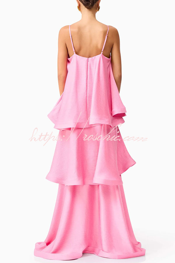 Robe longue en satin à plusieurs niveaux – Col carré sans manches Ligne A