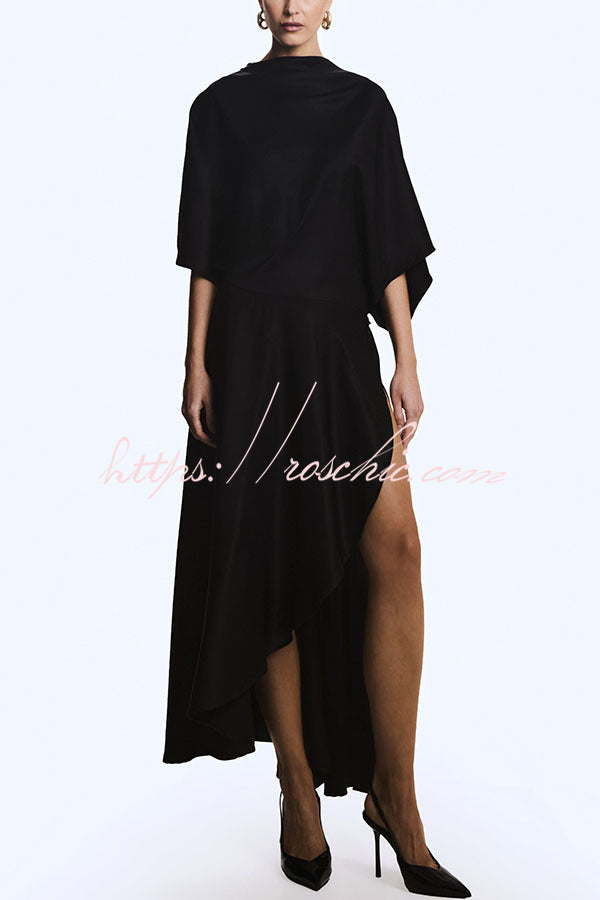 Robe longue portefeuille en satin avec manches larges et poche