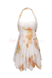 Mini-robe à imprimé floral et col licou avec broche étoile de mer