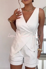 Ensemble haut sans manches à col en V et short ample pour femme
