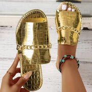 Chain Accent Flat Beach Sandals for Vacation
