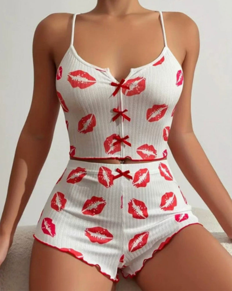 color_white_lip_print