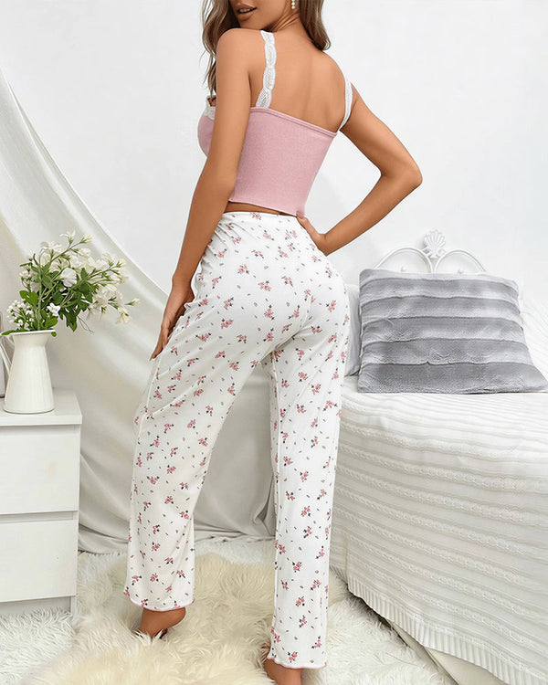 Cottagecore Floral Pajama Set – 3-Piece Cami, Shorts & Pants