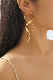 Boucles d'oreilles asymétriques géométriques à porter au quotidien