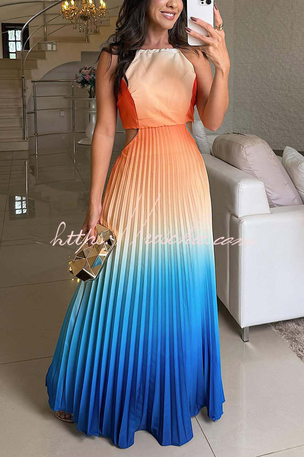 Backless Halter Pleated Gradient Maxi Dress – Vacation Wear