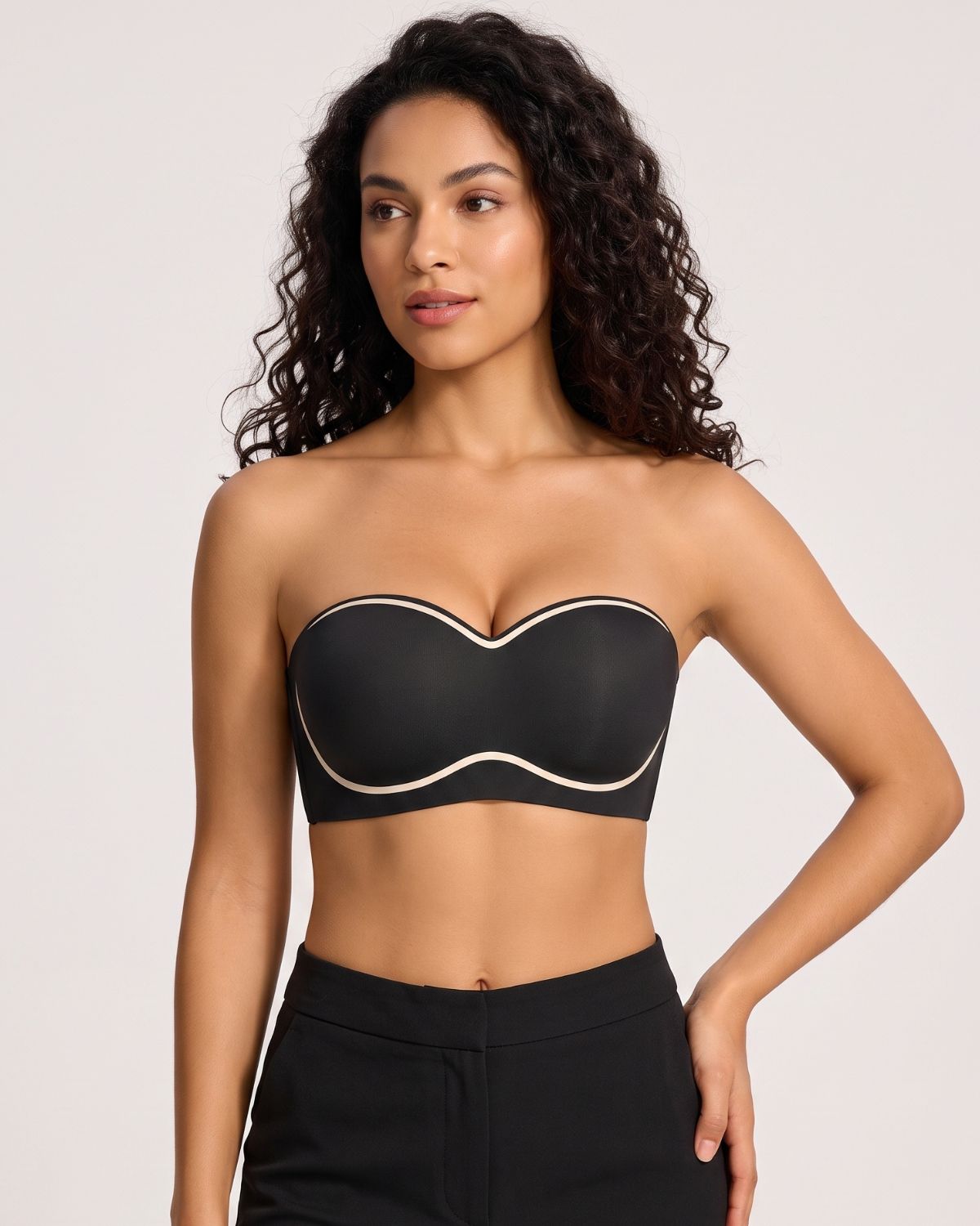 Back-Smoothing Strapless Wireless Bra