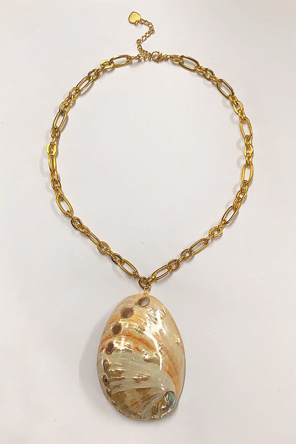 Natural Shell Necklace – Ocean-Inspired Beach Style