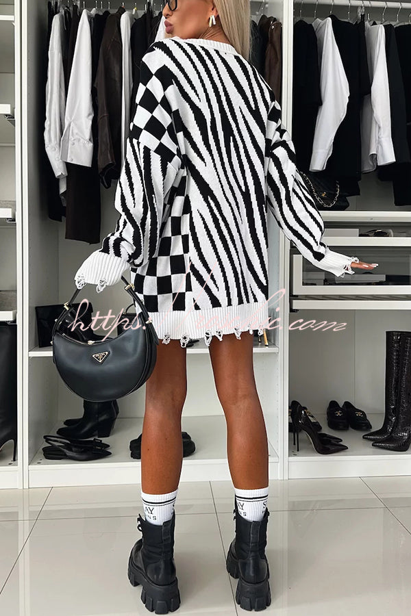 Zebra Geometric Knit Sweater with Frayed Hem, Loose Fit