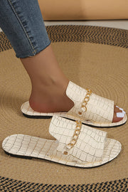 Chain Accent Flat Beach Sandals for Vacation