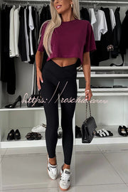 Cropped Short Sleeve Stretch T-Shirt with Shoulder Pads