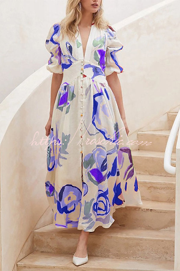 Robe longue boutonnée à manches bouffantes et motif floral aquarelle