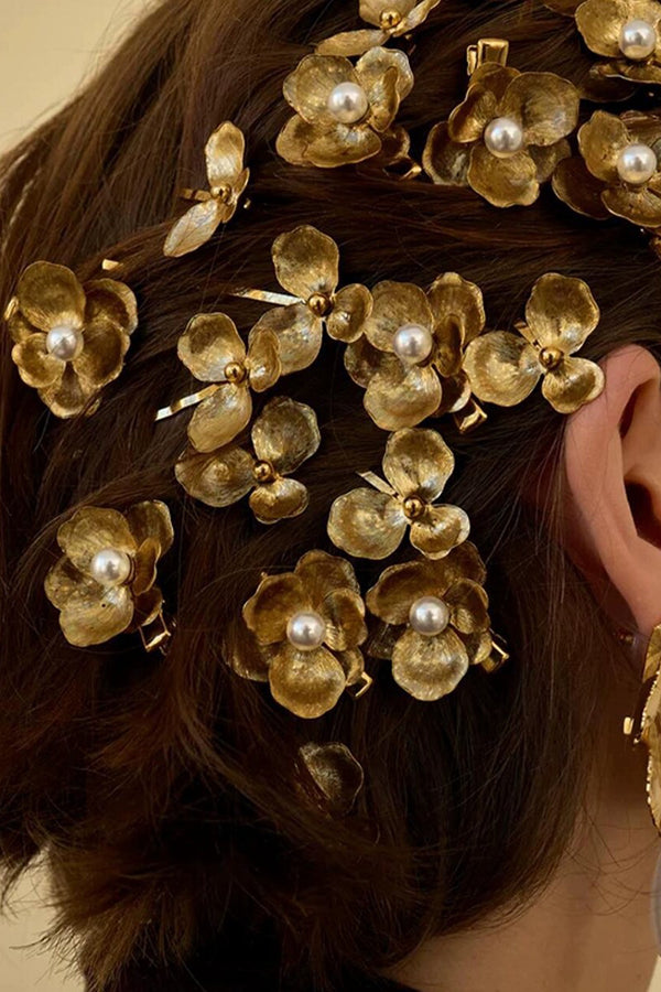 Pearl Flower Hair Clip – Vintage Court Style