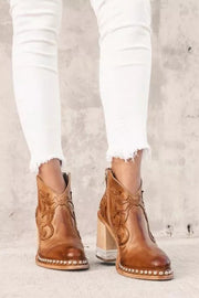 color_brown