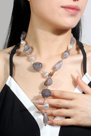 Collier de perles irrégulières de style vintage pour femmes