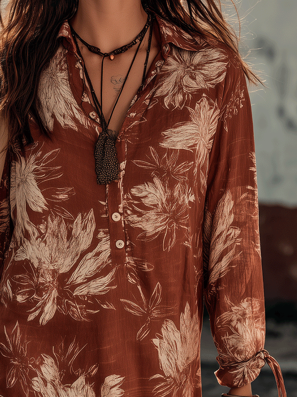 Mini-robe bohème à imprimé floral en marron cannelle