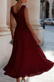 Sleeveless Midi Dress with Fitted Waist & Full Hem