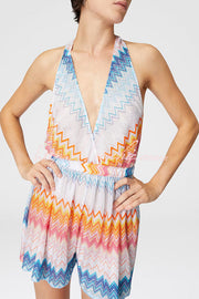 Barboteuse dos nu en tricot zigzag coloré – A nouer à col en V ample