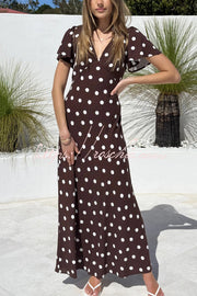 Robe longue à pois – Robe de vacances à manches courtes et col en V