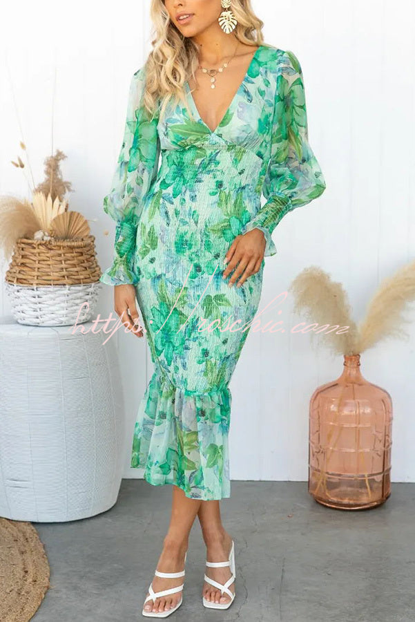 Floral Smocked Waist Long Sleeve Midi Dress