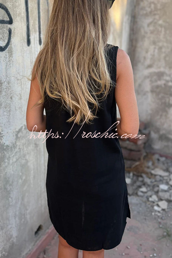 Sleeveless V-Neck Mini Dress with Pockets – Loose Casual Fit