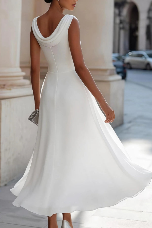 Sleeveless Midi Dress with Fitted Waist & Full Hem
