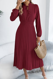 Women's Long Sleeve Pleated Midi Dress – Fitted Waist