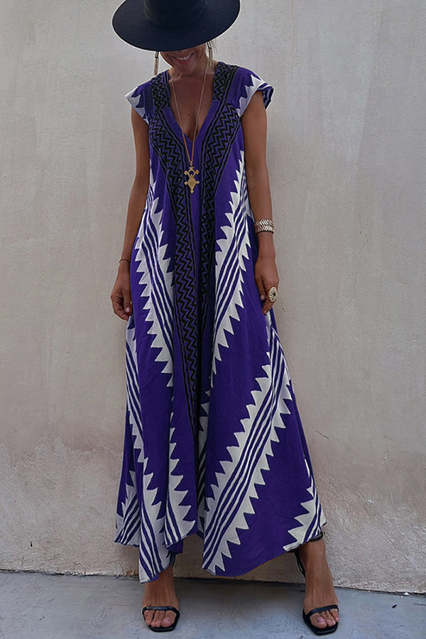 Ethnic Print V-Neck Maxi Dress – Loose A-Line Vacation Dress