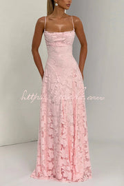 Robe longue fleurie dévorée à col bénitier et dos à lacets