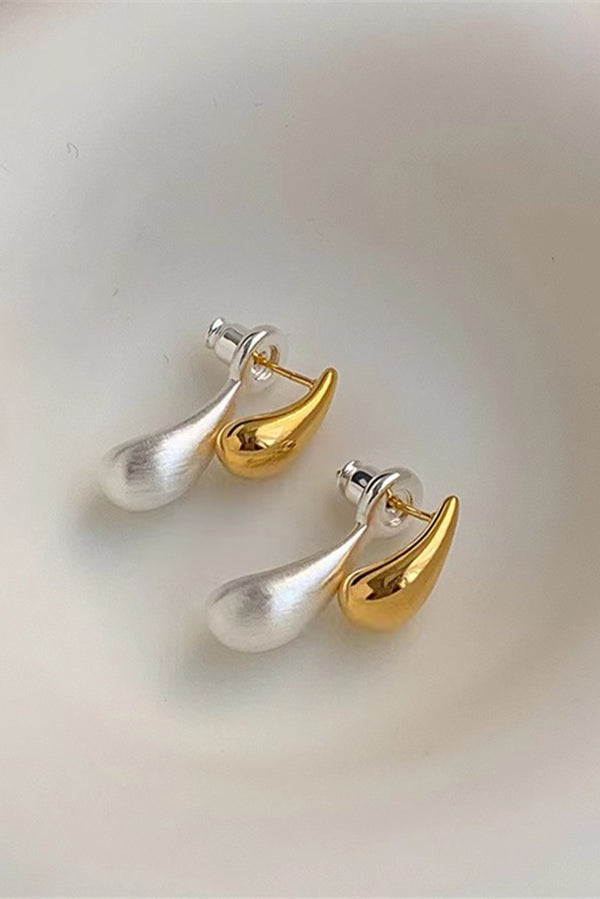 Contrast Color Teardrop Stud Earrings