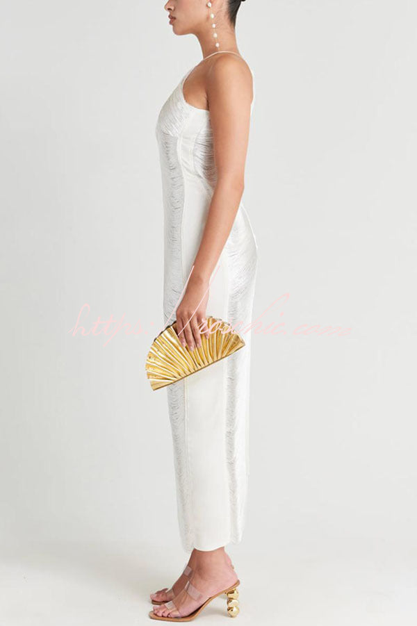 Robe longue dos nu métallisée avec fente à franges