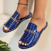 Chain Accent Flat Beach Sandals for Vacation