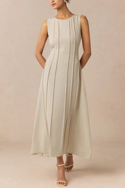 Sleeveless Pleated Maxi Dress – Solid Color, Round Neck