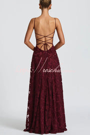 Robe longue fleurie dévorée à col bénitier et dos à lacets