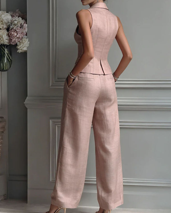 Ensemble gilet ajusté et pantalon large plissé