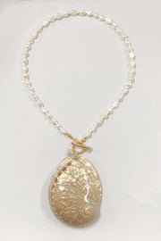 Natural Shell Necklace – Ocean-Inspired Beach Style