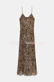Tulle Leopard Print V-Neck Pleated Maxi Dress