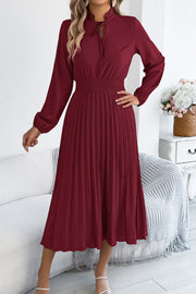 Women's Long Sleeve Pleated Midi Dress – Fitted Waist