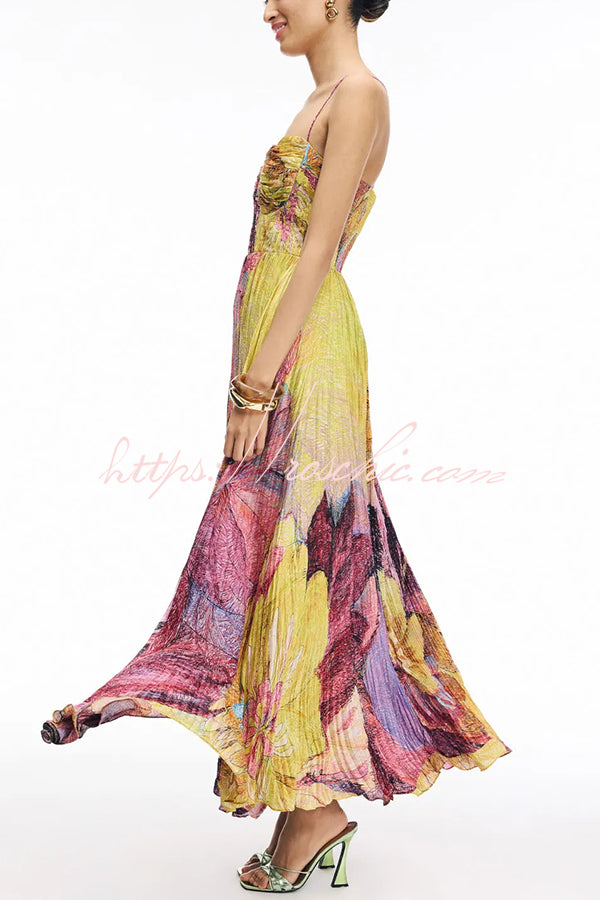 Robe longue plissée sans manches à col en cœur et imprimé floral