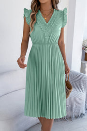 Lace-Trim V-Neck Sleeveless Pleated Midi Dress
